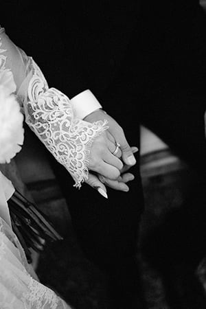 Elopements & Micro-Weddings