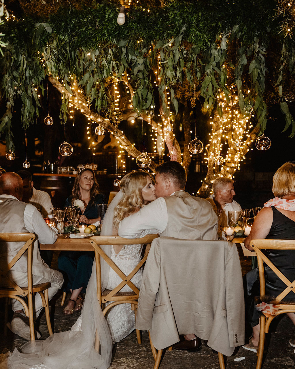Instagram post from claudia_elisabeth_weddings. This post is in position 3.