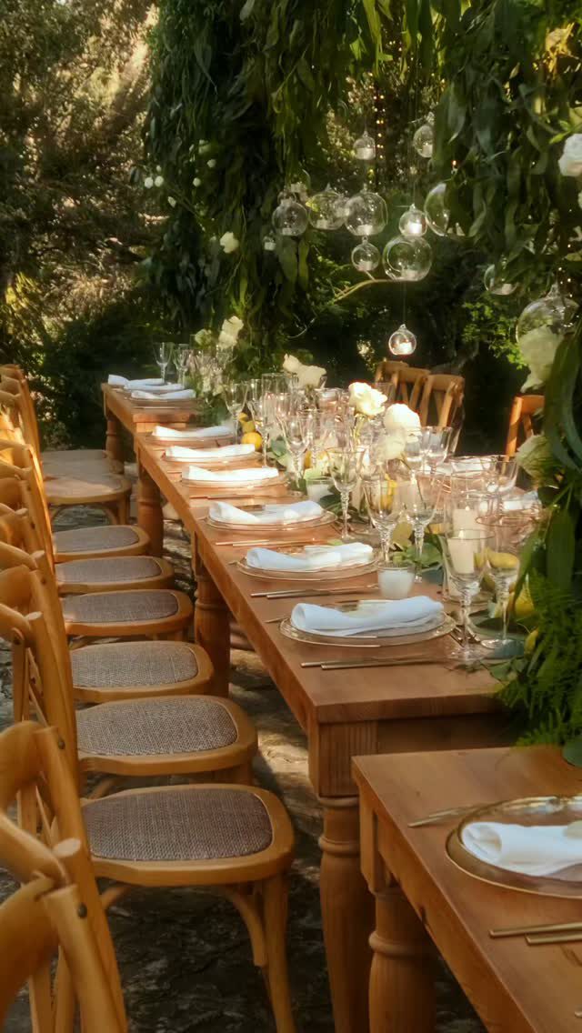 Instagram post from claudia_elisabeth_weddings. This post is in position 4.