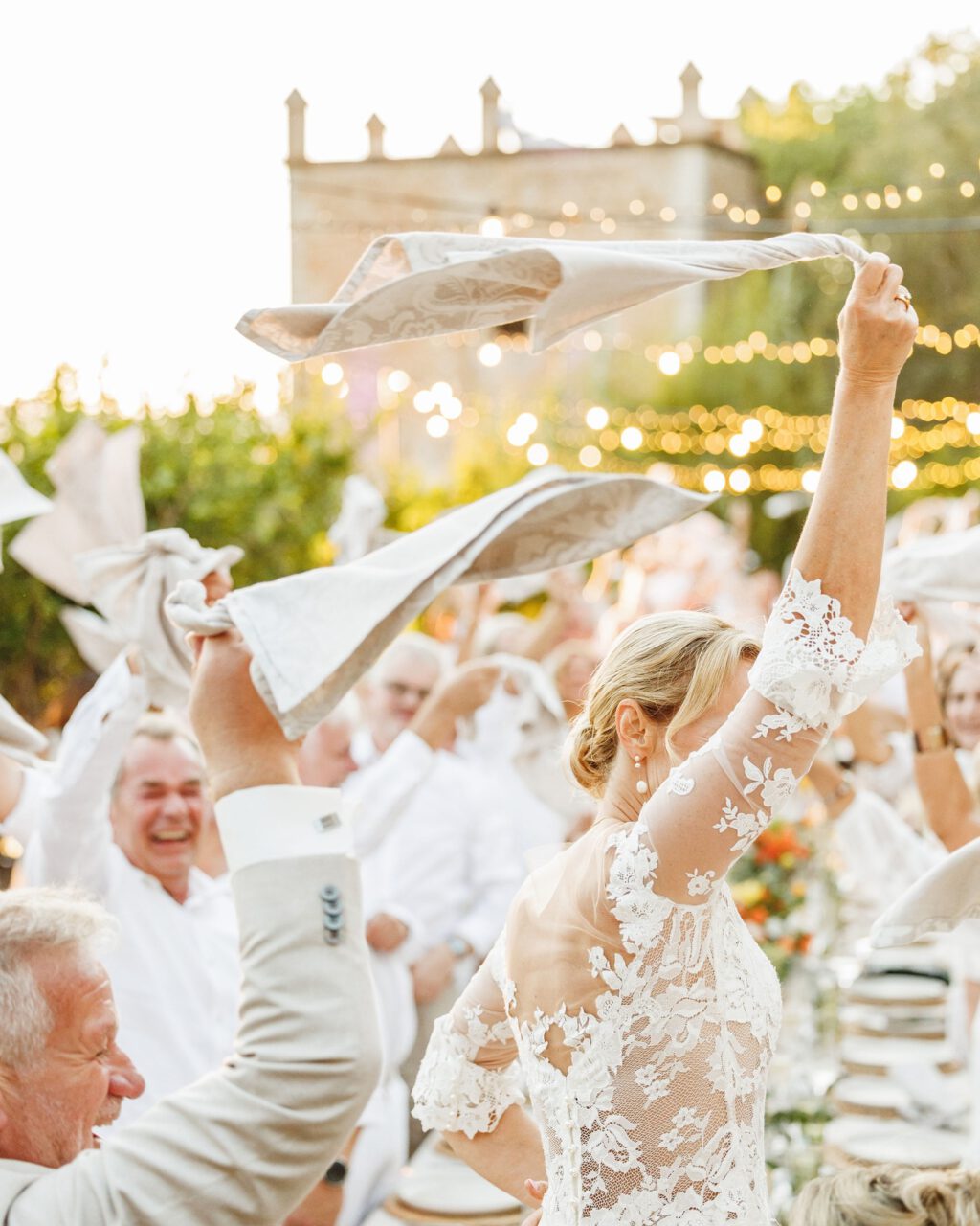 Instagram post from claudia_elisabeth_weddings. This post is in position 5.