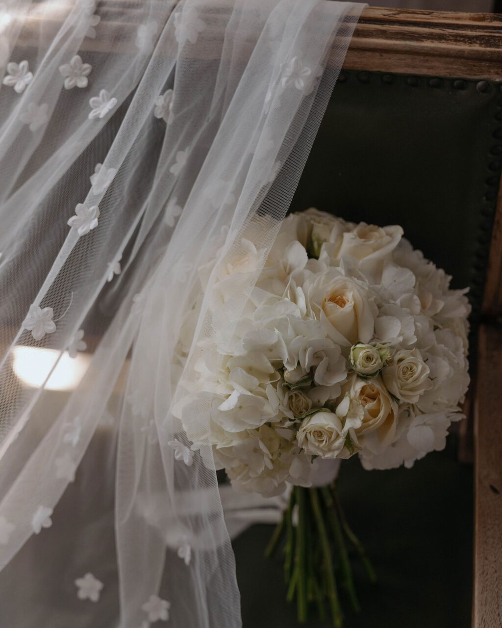 Instagram post from claudia_elisabeth_weddings. This post is in position 1.