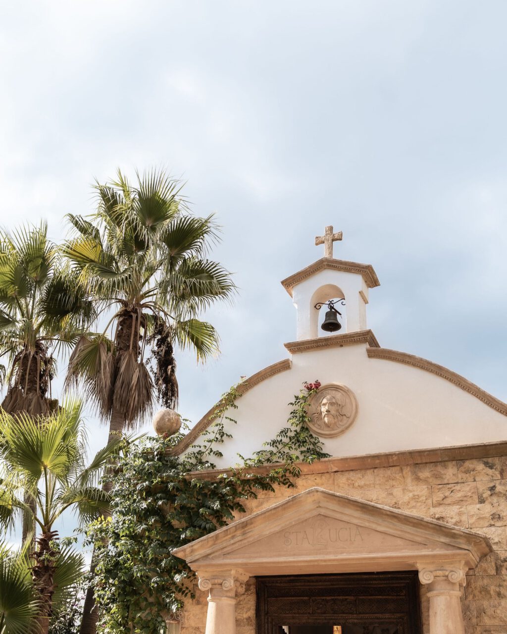 Instagram post from claudia_elisabeth_weddings. This post is in position 1.